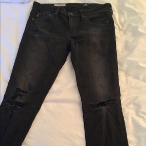 Black distressed jeans